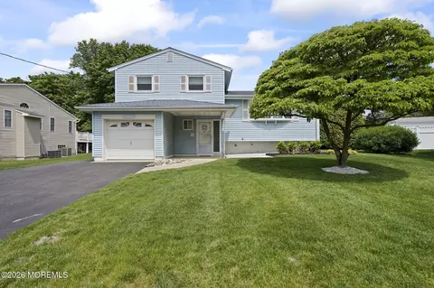12 Sheinfine Ave, South River, NJ 08882