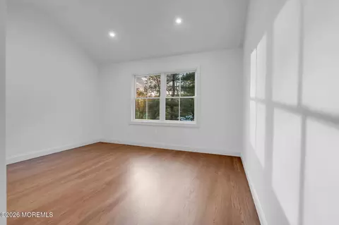 Bedroom - 181 Rumson Rd, Rumson, NJ 07760 photo 6 of 9