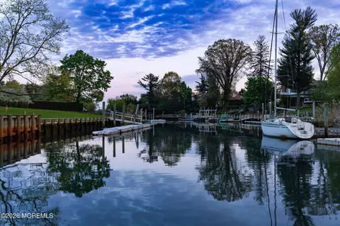 View/Area - 181 Rumson Rd, Rumson, NJ 07760 photo 4 of 13