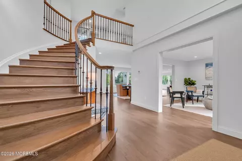 Entry Way - 181 Rumson Rd, Rumson, NJ 07760 photo 2 of 8