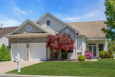 99 Spring Lake Blvd, Waretown, NJ 08758