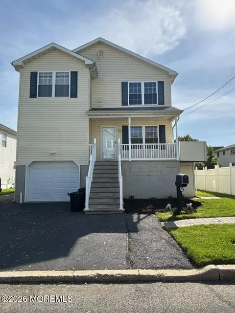 800 4th St, Union Beach, NJ 07735