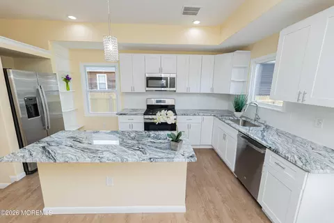 2408 Herbertsville Rd, Point Pleasant Beach, NJ 08742