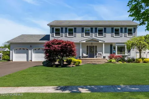 924 Goose Creek Rd, Toms River, NJ 08753