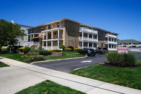 303 Sunset Ave #303, Asbury Park, NJ 07712