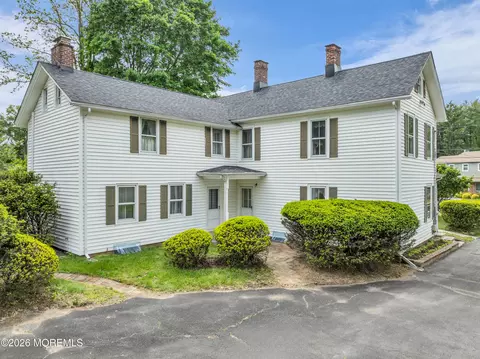 Exterior - 43 Devonshire Ct, Middletown, NJ 07748 photo 4 of 10