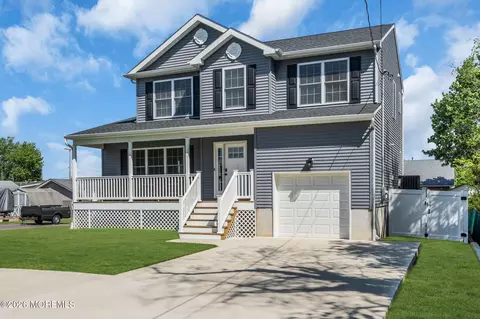 312 Beach Blvd, Forked River, NJ 08731