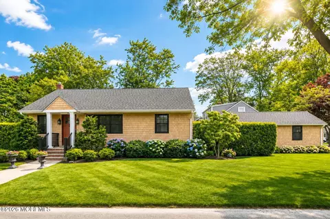 500 9th Ave, Spring Lake Heights, NJ 07762