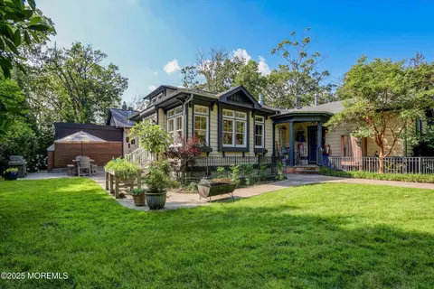 Exterior - 651 Oceanview Rd, Brielle, NJ 08730 photo 14 of 20