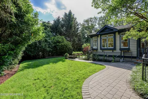 Exterior - 651 Oceanview Rd, Brielle, NJ 08730 photo 15 of 20