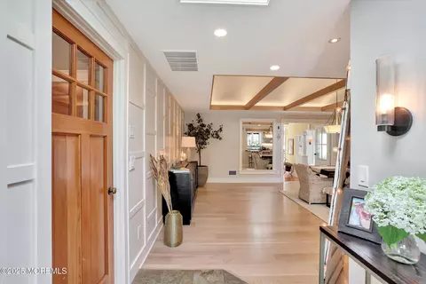 651 Oceanview Rd, Brielle, NJ 08730