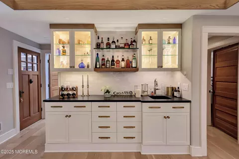 Kitchen - 651 Oceanview Rd, Brielle, NJ 08730 photo 1 of 6