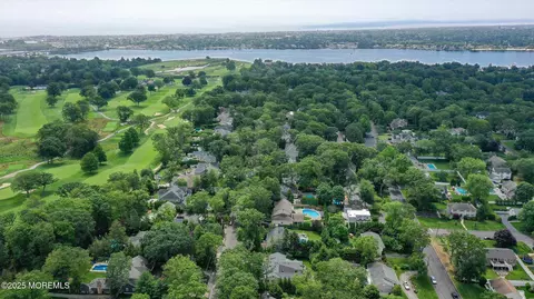 View/Area - 651 Oceanview Rd, Brielle, NJ 08730 photo 6 of 17
