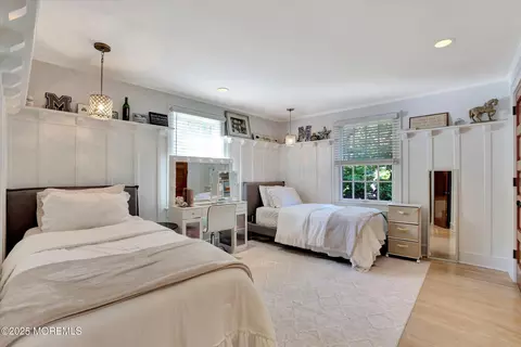 Bedroom - 651 Oceanview Rd, Brielle, NJ 08730 photo 7 of 11
