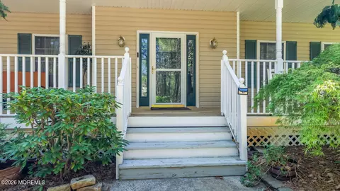 Exterior - 645 Reed Rd, Jackson, NJ 08527 photo 7 of 20