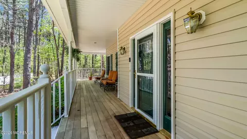 Exterior - 645 Reed Rd, Jackson, NJ 08527 photo 11 of 20