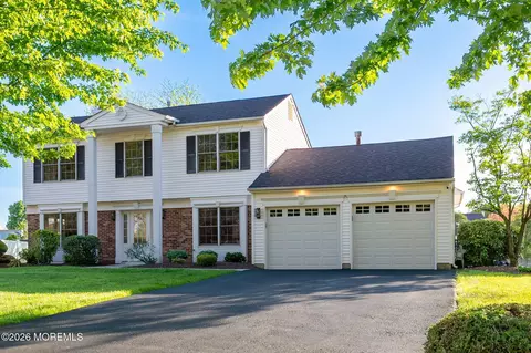 25 Cherry Hill Ln, Manalapan, NJ 07726