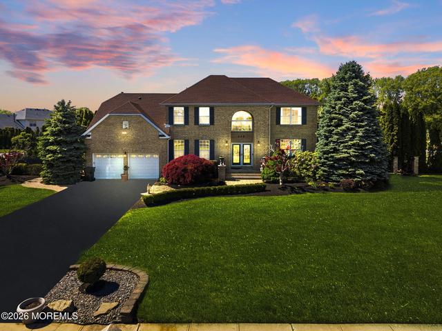 335 Hutchinson Dr, Freehold, NJ 07728