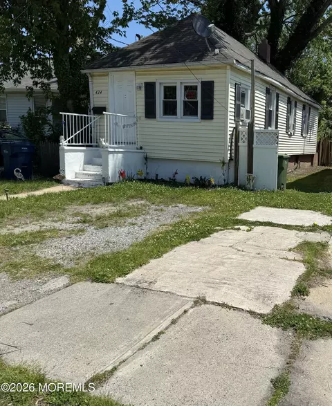 424 Drummond Ave, Neptune City, NJ 07753