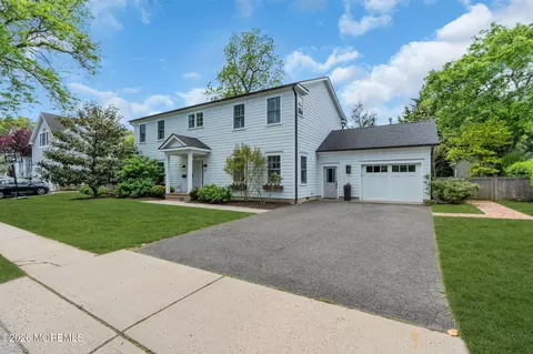 Exterior - 22 1st St, Rumson, NJ 07760 photo 2 of 8