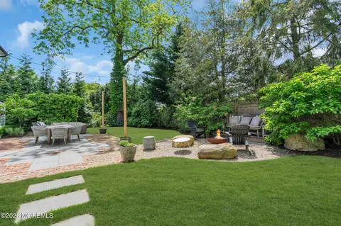 Exterior - 22 1st St, Rumson, NJ 07760 photo 4 of 8