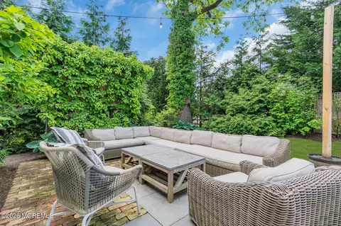 Exterior - 22 1st St, Rumson, NJ 07760 photo 5 of 8