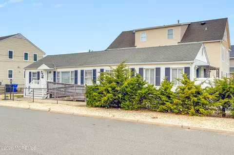 202 5th Ave, Seaside Heights, NJ 08751