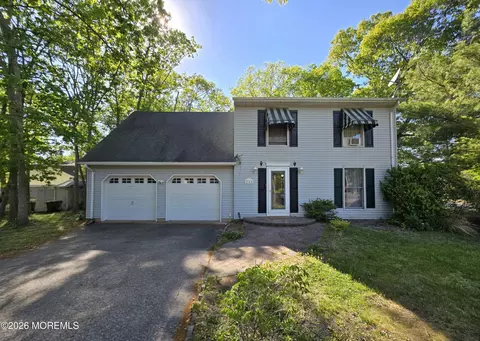 244 Juniper Ln, Forked River, NJ 08731