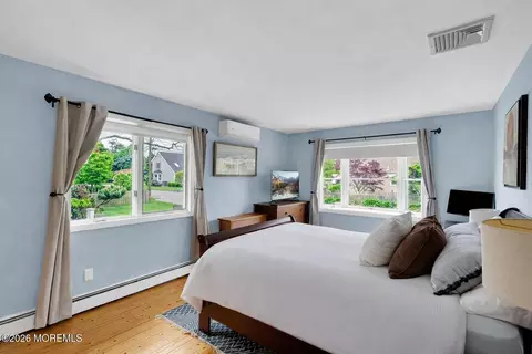 Bedroom - 608 Cedarcrest Dr, Brielle, NJ 08730 photo 3 of 4