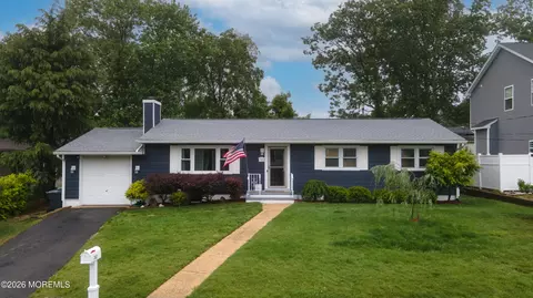 342 Delaware Dr, Brick, NJ 08723