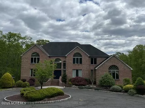 11 Liberty Ln, Millstone, NJ 08535
