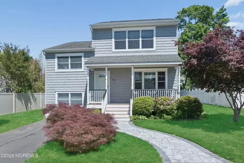 83 Wilson Cir W, Red Bank, NJ 07701