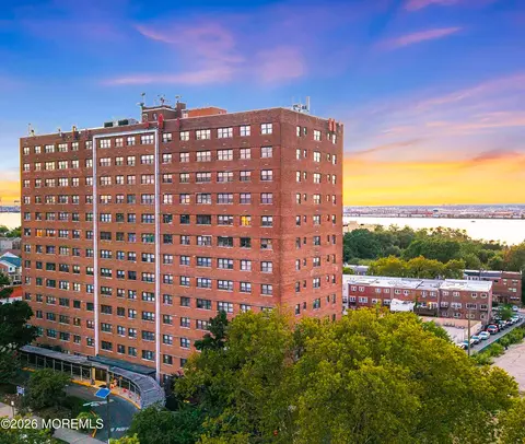 1225 Kennedy Blvd #10J, Bayonne, NJ 07002