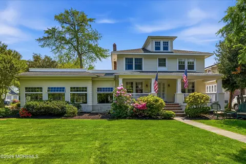 302 Grassmere Ave, Interlaken, NJ 07712