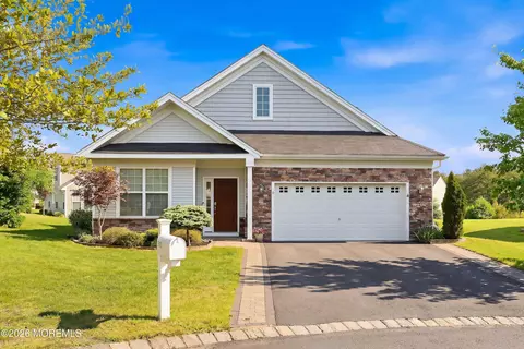 503 Cranberry Ct, Whiting, NJ 08759