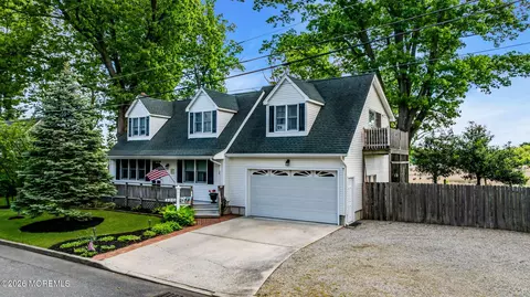 120 May Pl, Red Bank, NJ 07701