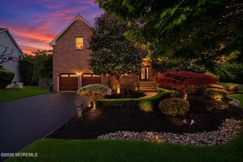 109 Janwich Dr, Morganville, NJ 07751