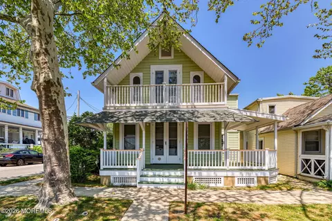 89 Franklin Ave, Ocean Grove, NJ 07756