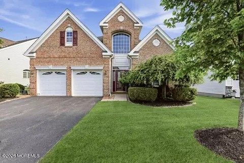 54 Bay Hill Rd, Lakewood, NJ 08701