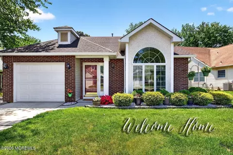 1603 Lacebark Rd, Toms River, NJ 08755