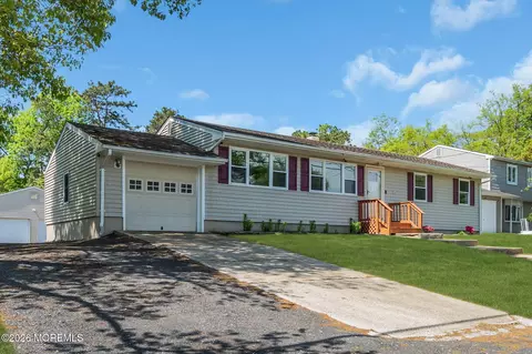 494 New York Ave, Brick, NJ 08724