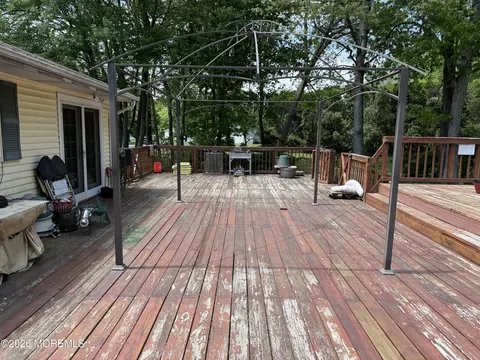 15 Crest Rd, Jackson, NJ 08527 photo 5