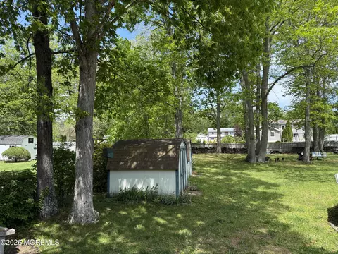 15 Crest Rd, Jackson, NJ 08527 photo 6