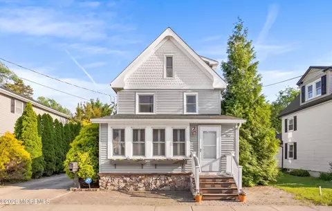 142 Otis Ave, Tuckerton, NJ 08087
