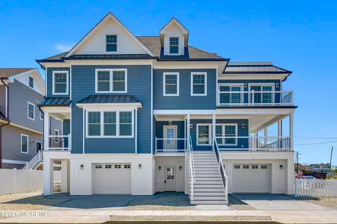 105 Fifth Ave, Seaside Heights, NJ 08751