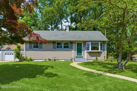 3 Willow Dr, Neptune City, NJ 07753