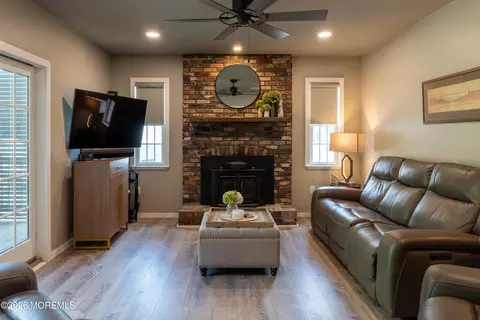 55 Toms River Rd, Jackson, NJ 08527