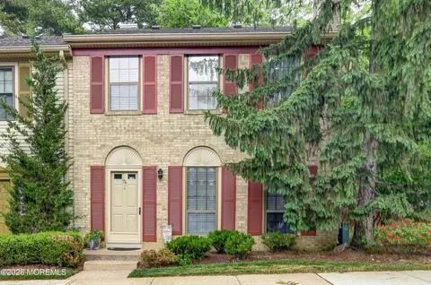 76 Bradford Ct, Aberdeen, NJ 07747