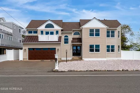 450 E Bay Ave, Barnegat, NJ 08005
