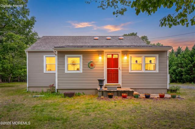 847 Patterson Rd, Jackson, NJ 08527